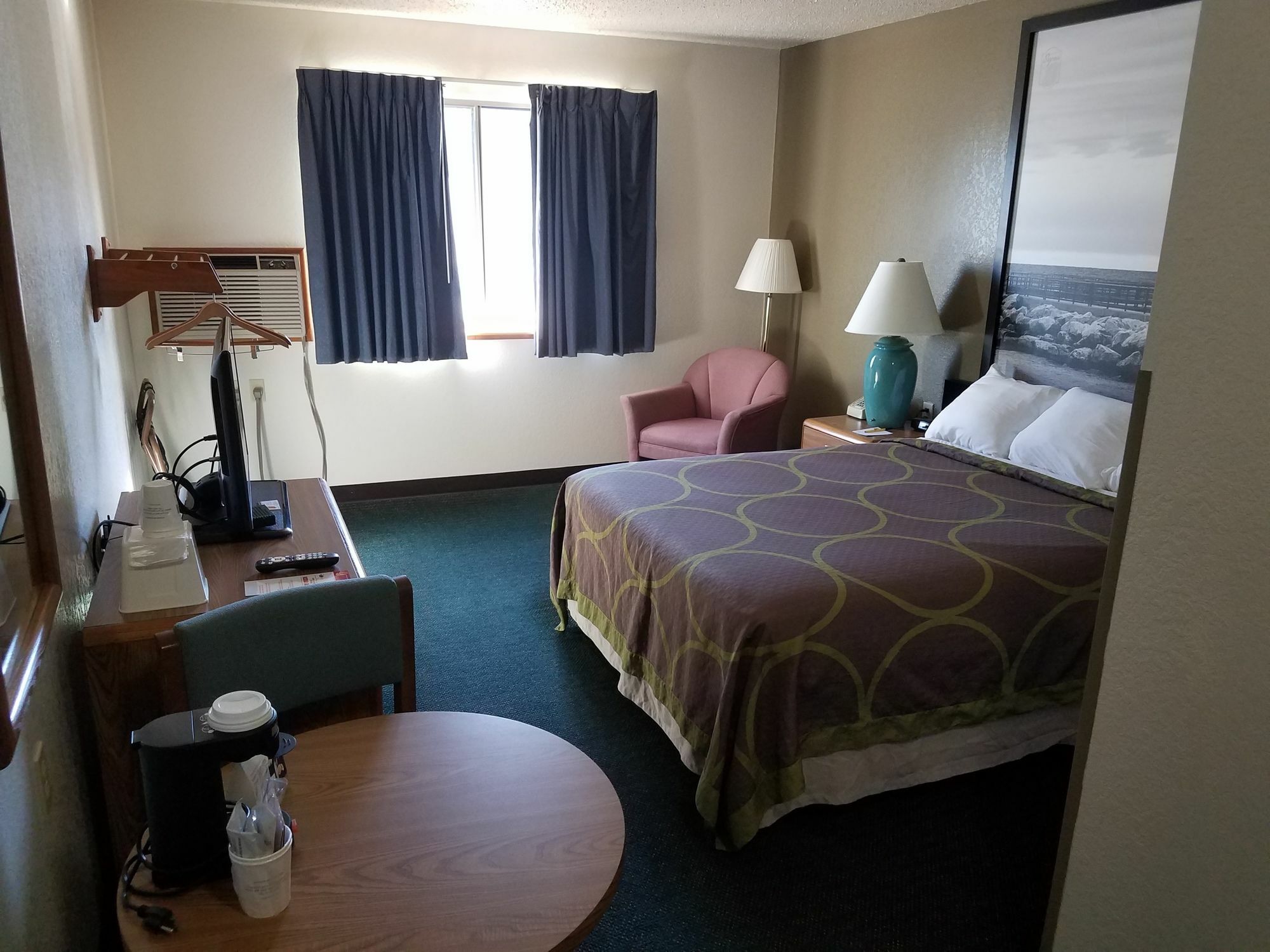 Super 8 By Wyndham Houghton Lake Exterior photo